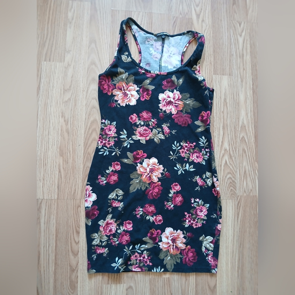 Fashion Nova Floral Sleeveless Dress